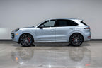 2025 Porsche Cayenne V8 GTS