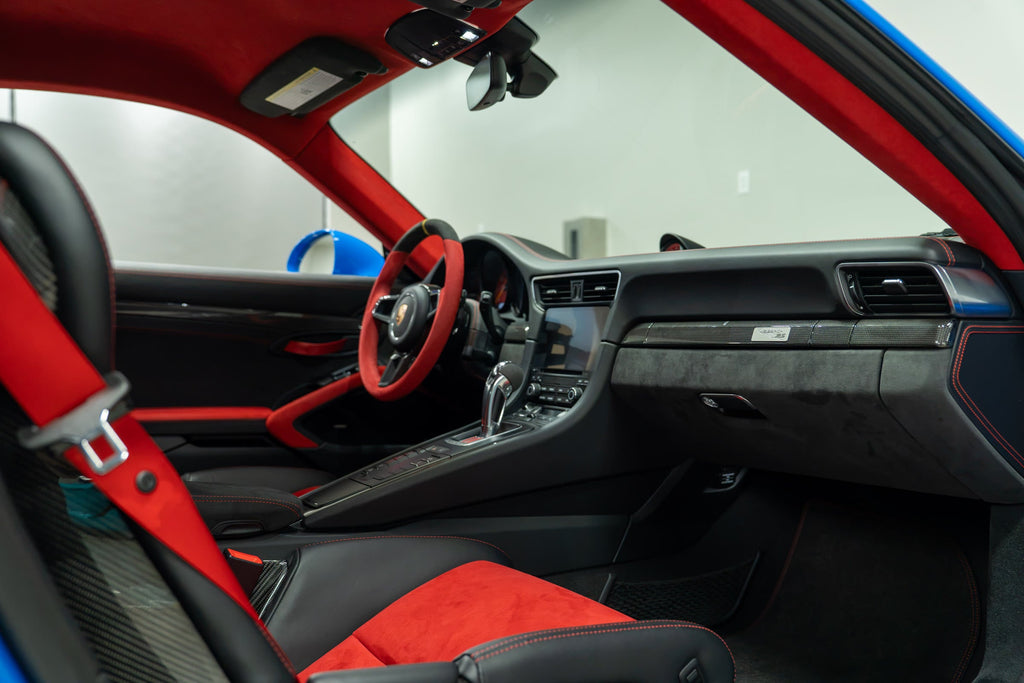 Porsche 911 GT2 RS, photograph 33
